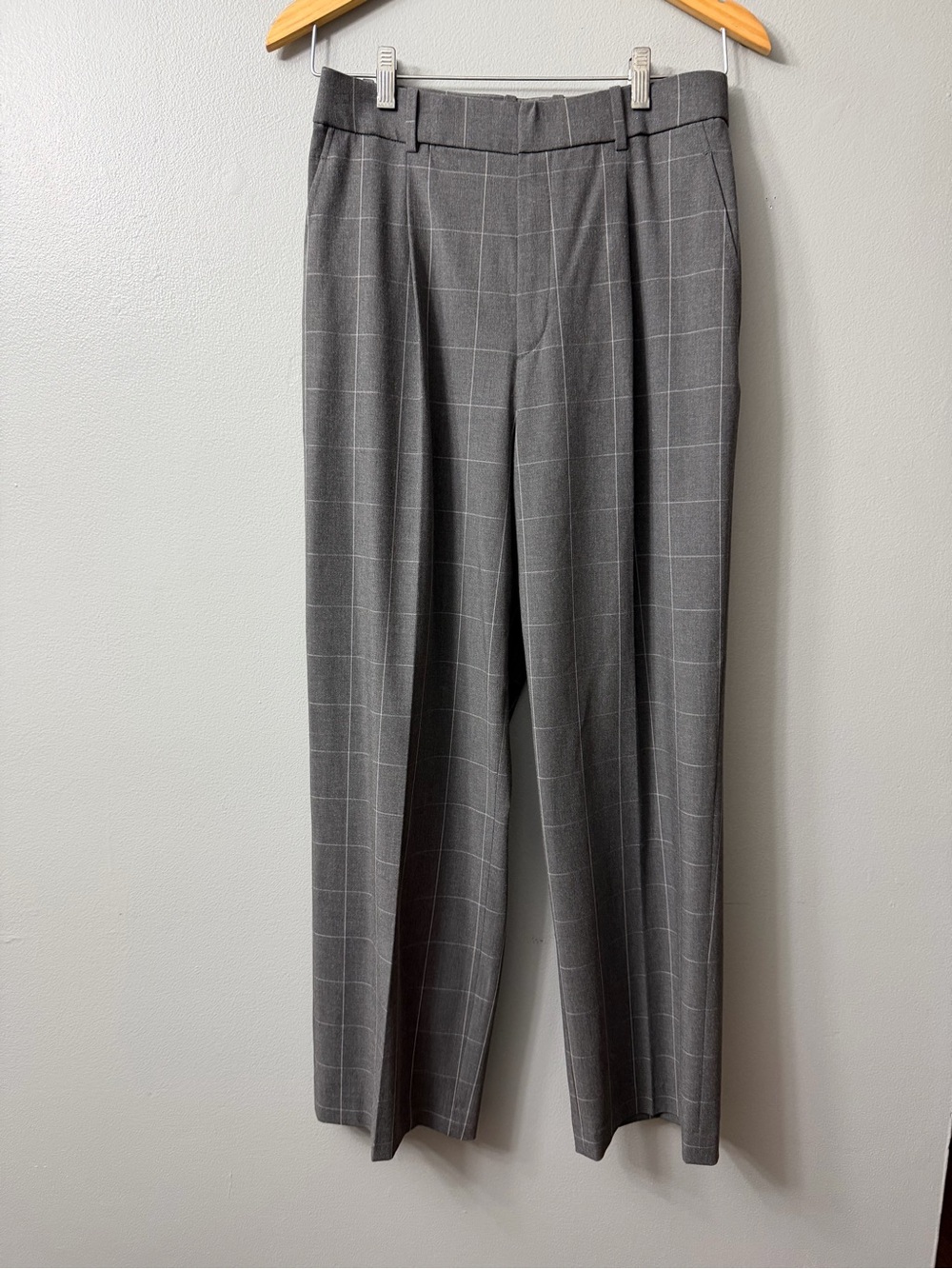 Uniqlo Wide-Fit Pleated Dress Slacks Pants Gray Windowpane Size medium
